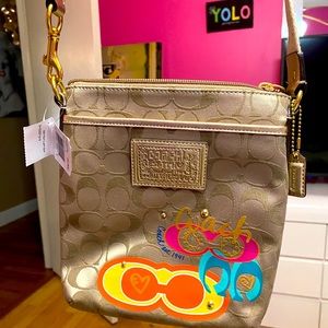 Coach Daisy Pop Crossbody Purse